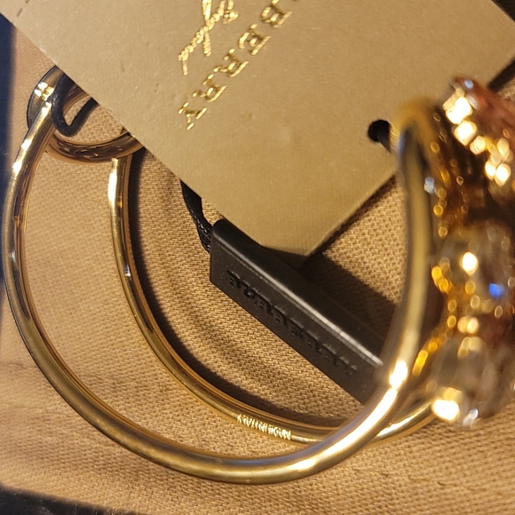 BURBERRY Gold Crystal Daisy Pin Cuff Bracelet NEW - Picture 4 of 7